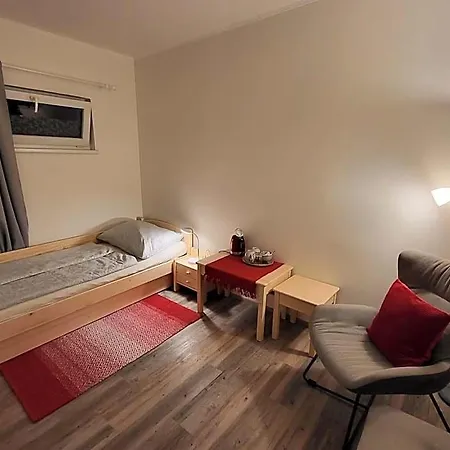 Penzion-cukroska * Hlusovice